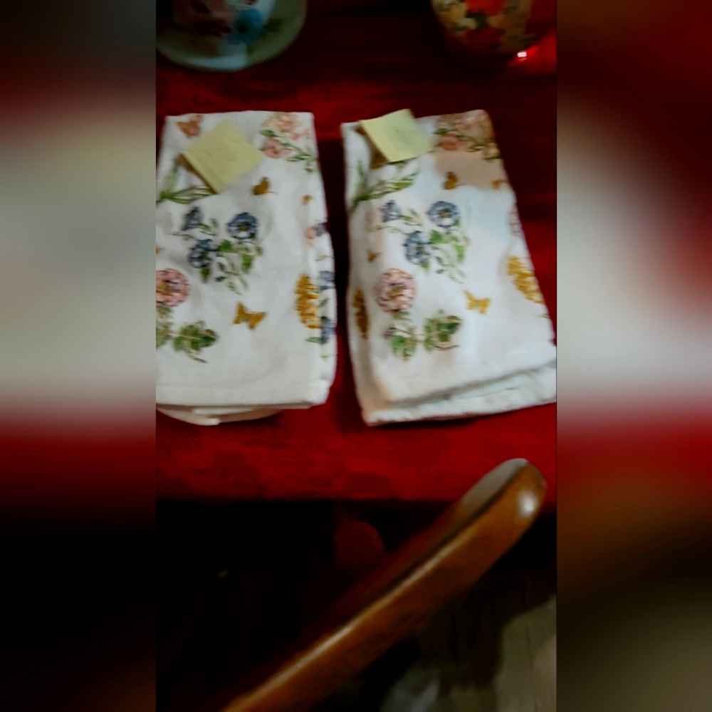 Lenox Butterfly Meadow towels